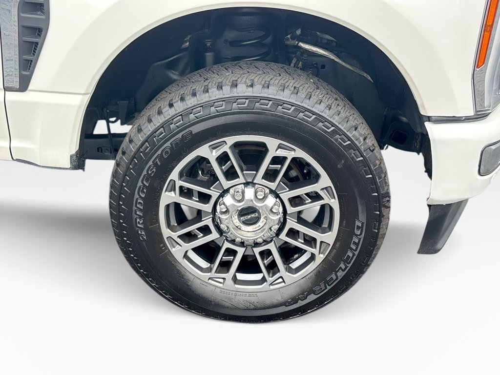Certified 2023 Ford F250 Limited AWD/4WD image 12