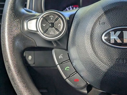 Used 2019 Kia Soul w/ Convenience Package FWD image 22