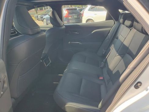 Used 2024 Toyota Crown Platinum AWD/4WD image 25