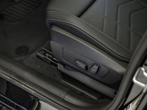 New 2026 BMW X2 xDrive28i w/ Technology Package image 24