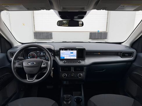 Used 2023 Ford Maverick XL image 15