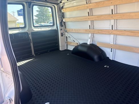 Used 2025 Chevrolet Express 2500 w/ Driver Convenience Package RWD image 13