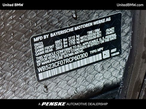 Used 2024 BMW iX xDrive50 w/ Premium Package AWD/4WD image 15