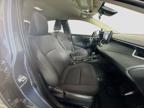 Used 2024 Toyota Corolla LE image 28