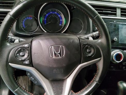 Used 2018 Honda Fit Sport image 22