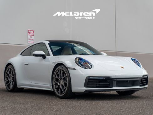 Used 2023 Porsche 911 Carrera RWD image 9