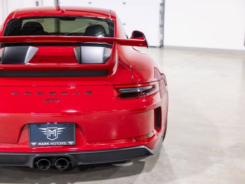 Used 2018 Porsche 911 GT3 w/ Sport Chrono Package image 13