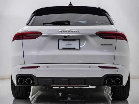 Used 2025 Maserati Grecale GT AWD/4WD image 8