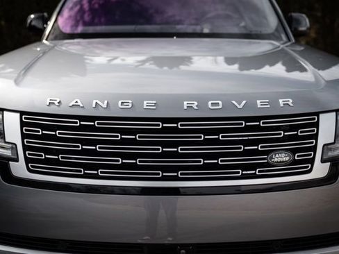 Used 2023 Land Rover Range Rover Long Wheelbase Autobiography AWD/4WD image 20