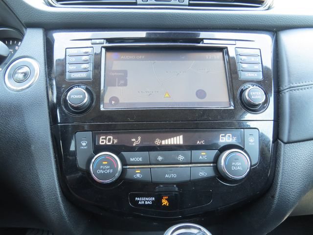 Used 2017 Nissan Rogue SL w/ SL Premium Package FWD image 23