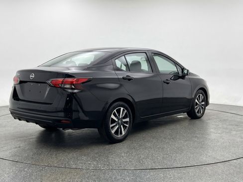 Used 2025 Nissan Versa SV FWD image 9