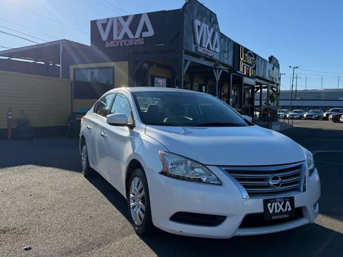Used 2013 Nissan Sentra S FWD image 1