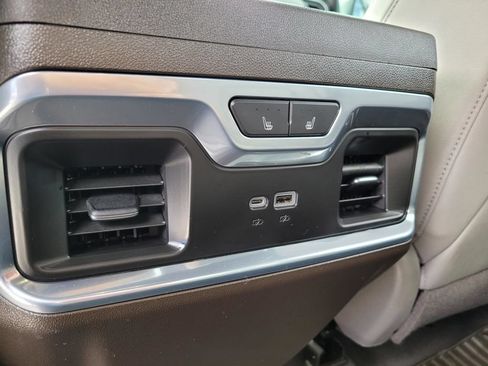 Used 2022 Chevrolet Silverado 1500 LTZ w/ LTZ Premium Texas Edition AWD/4WD image 14