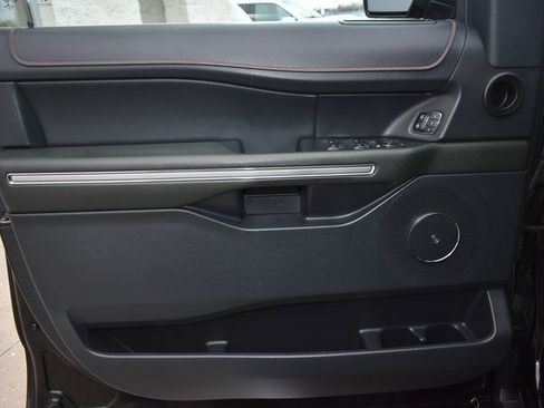 Used 2022 Ford Expedition Timberline image 14