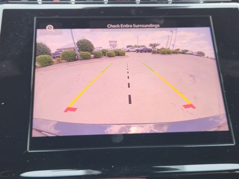 New 2025 Jeep Grand Cherokee L Laredo image 13