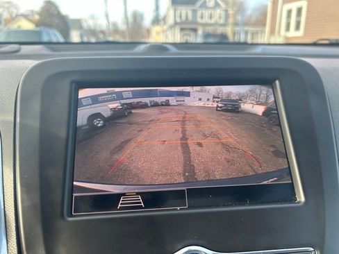 Used 2023 Chevrolet Equinox LS w/ LS Convenience Package AWD/4WD image 26