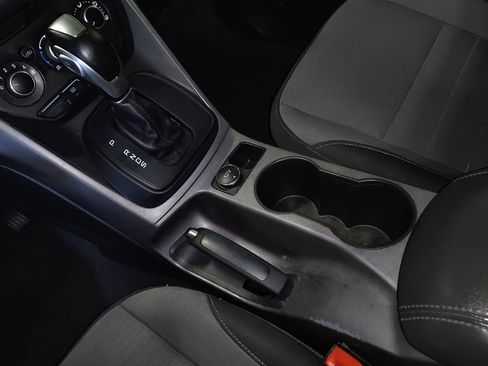 Used 2014 Ford Escape SE image 26