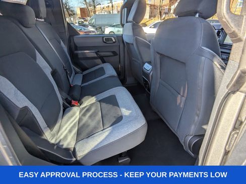 Used 2022 Ford Bronco 4-Door AWD/4WD image 16