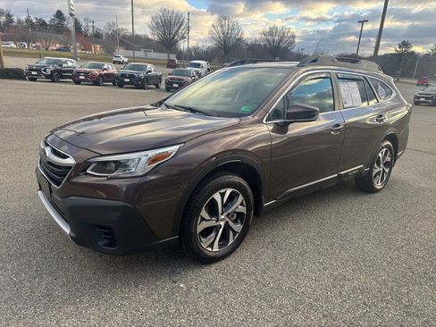 Used 2021 Subaru Outback Limited w/ Popular Package #2 image 1