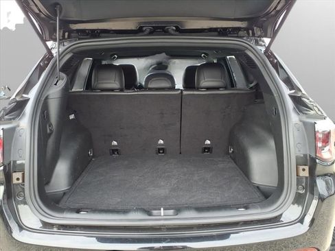 Used 2022 Jeep Compass Altitude w/ Convenience Group image 6