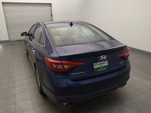Used 2017 Hyundai Sonata Sport w/ Value Edition Package 02 FWD image 6