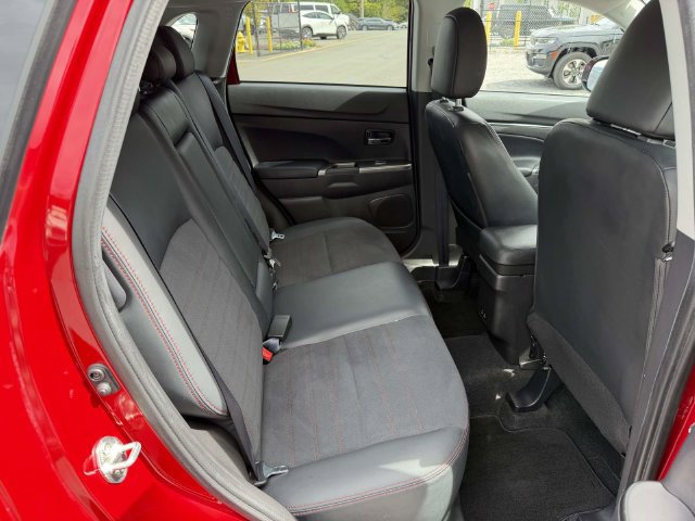 Used 2023 Mitsubishi Outlander Sport SE AWD/4WD image 11
