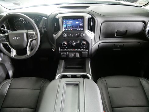 Certified 2020 Chevrolet Silverado 1500 LT Trail Boss image 10