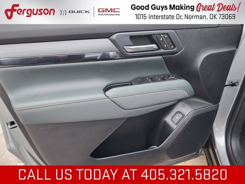 New 2026 GMC Terrain AT4 w/ Convenience Package III AWD/4WD image 13