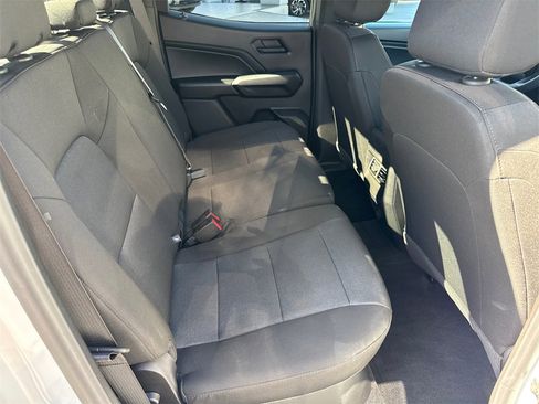 Used 2025 Chevrolet Colorado W/T image 17