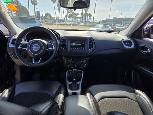 Used 2021 Jeep Compass Latitude FWD image 13