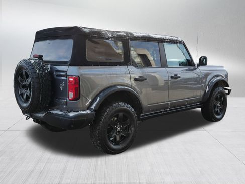 Used 2023 Ford Bronco Black Diamond image 7