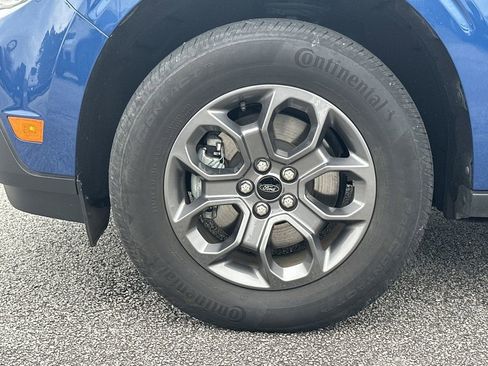 Used 2024 Ford Maverick XLT image 11