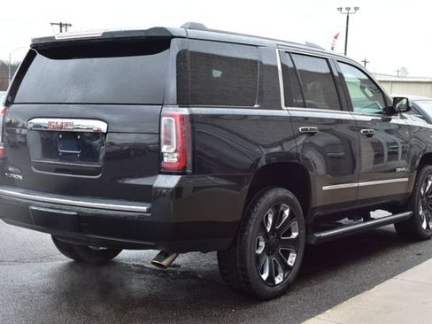 Used 2020 GMC Yukon Denali w/ Denali Ultimate Black Edition AWD/4WD image 11