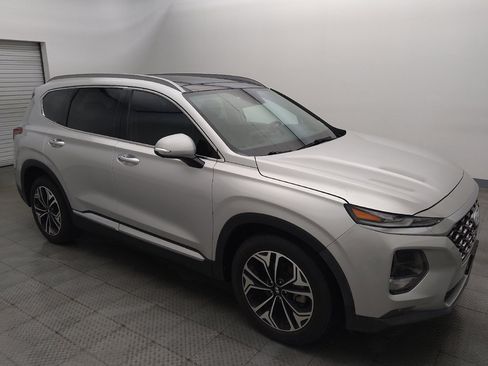 Used 2019 Hyundai Santa Fe FWD image 11
