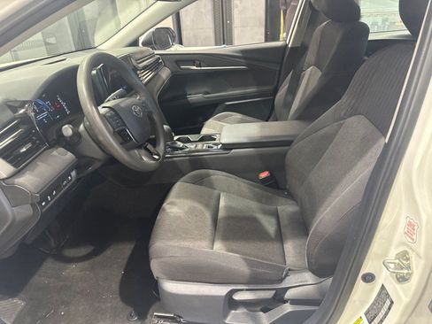 Certified 2025 Toyota Camry LE image 41
