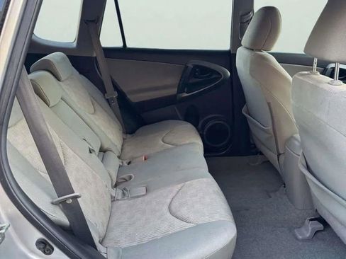 Used 2011 Toyota RAV4 2WD w/ Base L4 Extra Value Pkg image 14