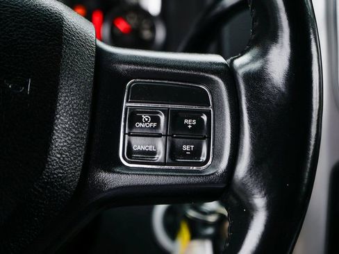 Used 2017 RAM 2500 Big Horn image 21