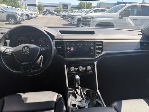 Used 2019 Volkswagen Atlas SEL AWD/4WD image 29