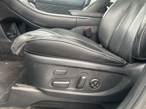 Used 2022 Hyundai Palisade Calligraphy image 23