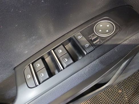 Used 2020 Kia Soul S FWD image 15