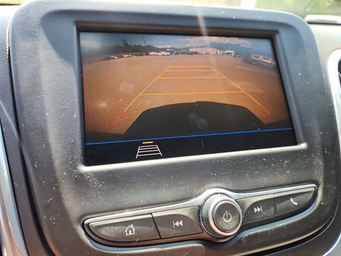 Used 2021 Chevrolet Equinox LS w/ LS Convenience Package FWD image 31