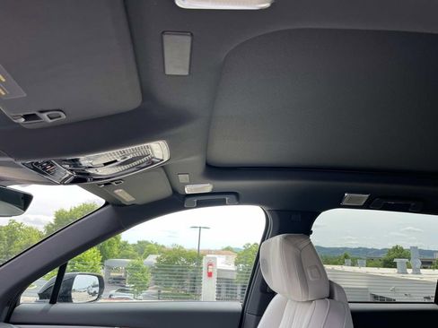 New 2026 Cadillac Vistiq Luxury AWD/4WD image 26