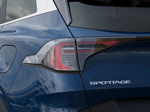 New 2027 Kia Sportage EX FWD image 11