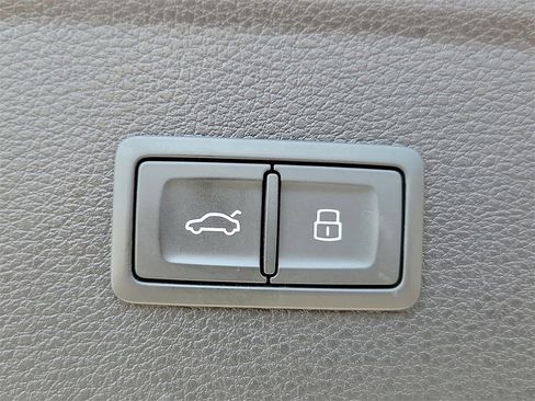 Used 2023 Audi Q5 2.0T Premium Plus image 30