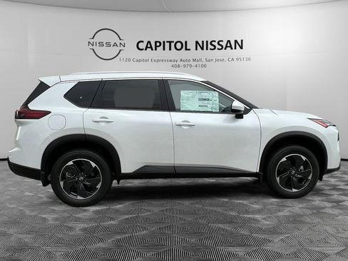 New 2025 Nissan Rogue SV w/ SV Premium Package image 5