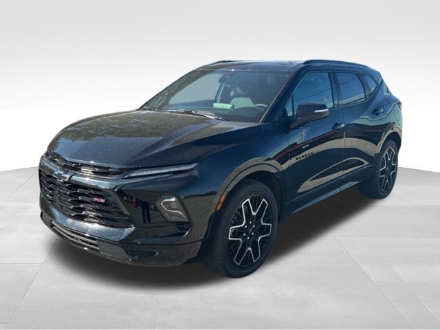 Used 2024 Chevrolet Blazer RS w/ Driver Confidence II Package FWD image 4