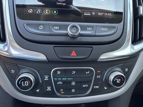 Used 2019 Chevrolet Equinox Premier FWD image 26
