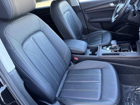 Used 2023 Audi Q5 Premium Plus image 21