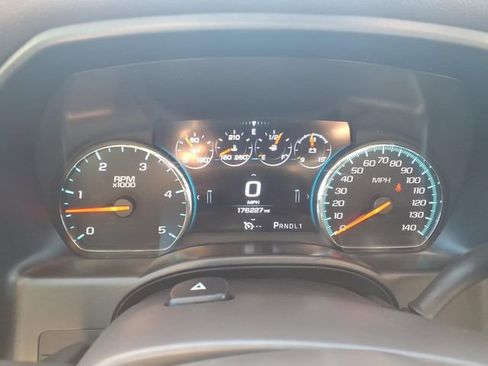 Used 2017 GMC Sierra 2500 Denali w/ Duramax Plus Package image 26