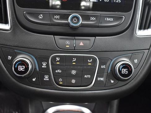 Used 2024 Chevrolet Malibu LT image 25